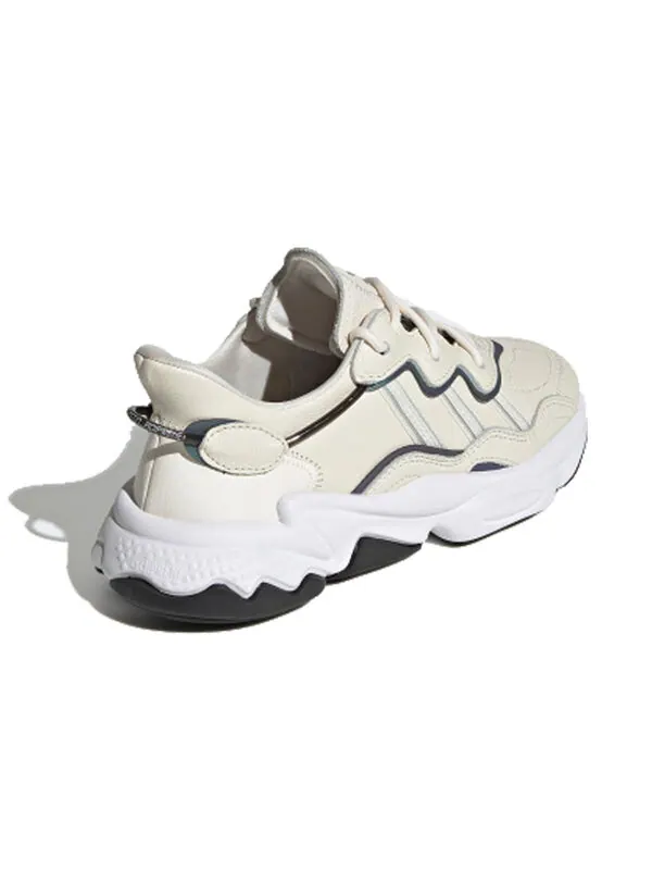 Кроссовки ozweego Adidas — изображение 3 из 4, белый