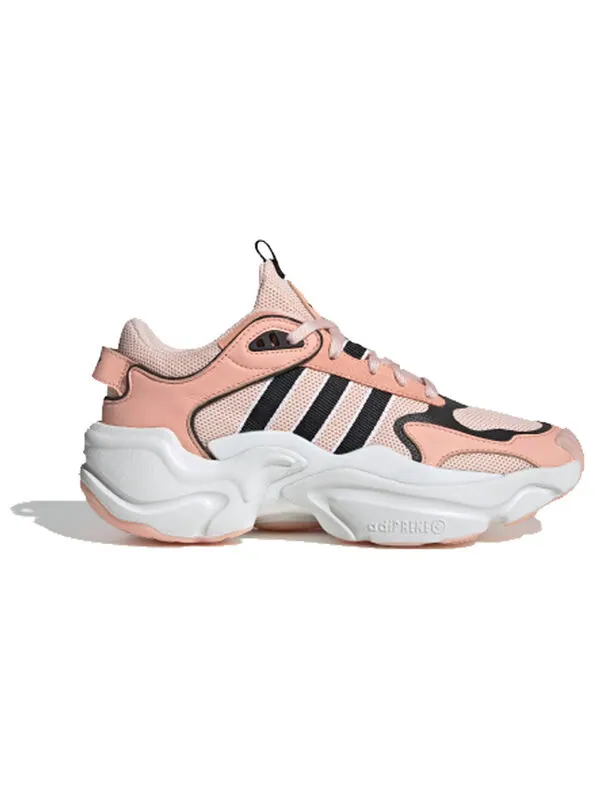Массивные кроссовки magmur runner hk Adidas — изображение 2 из 4, розовый/черный