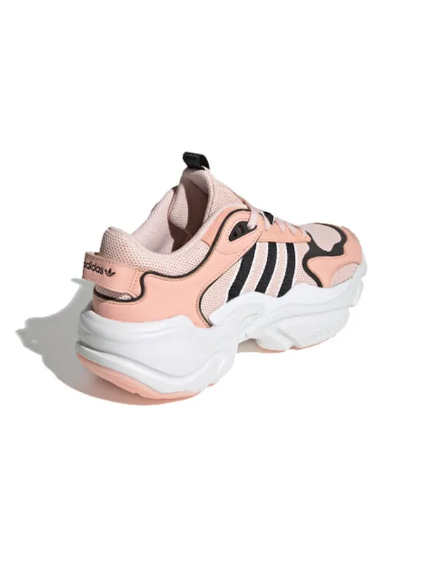 Массивные кроссовки magmur runner hk Adidas — изображение 4 из 4, розовый/черный