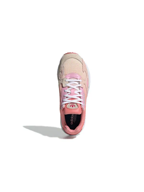 Кроссовки сокол Adidas — изображение 3 из 4, розовый