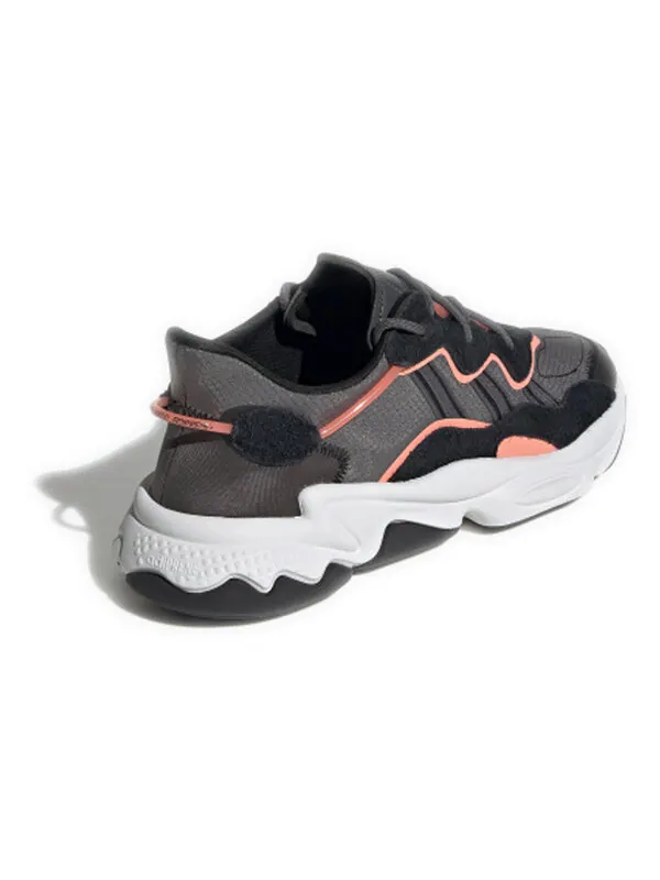 Кроссовки ozweego Adidas — изображение 3 из 4, черный