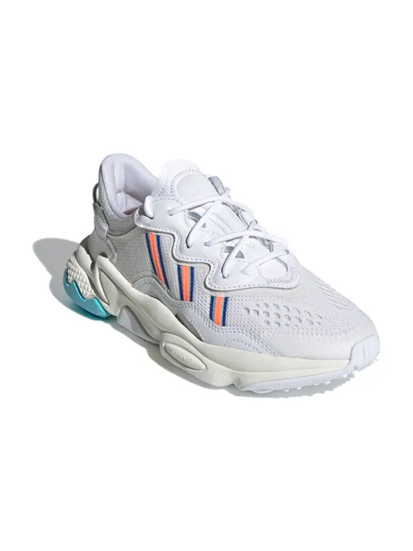 Кроссовки ozweego Adidas — изображение 2 из 4, белый