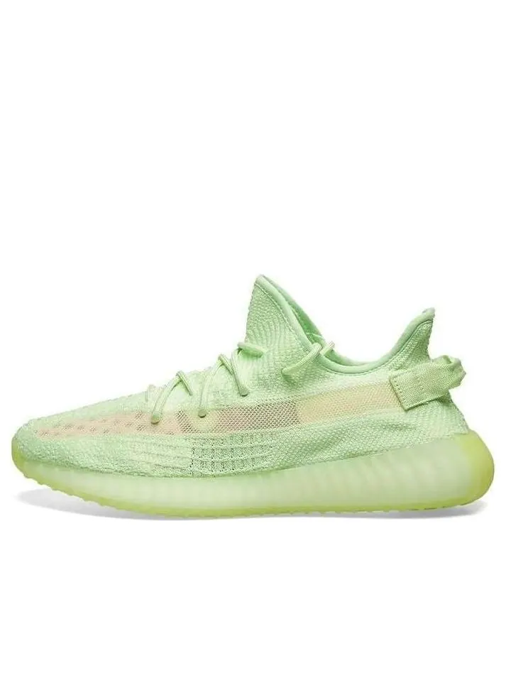 Кроссовки adidas Yeezy Boost 350 V2 GID 'Glow' — изображение 1 из 5, зеленый