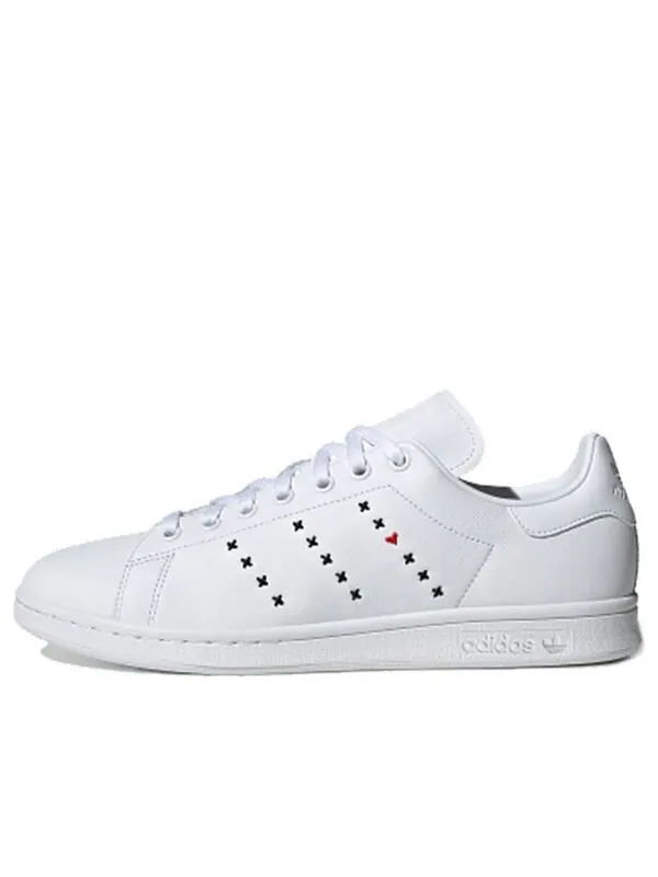 Кроссовки originals stan smith valentine's day 'white black red' Adidas — изображение 1 из 4, белый