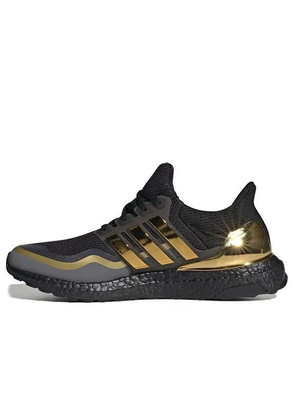 Кроссовки ультрабуст Adidas — изображение 1 из 4, черный