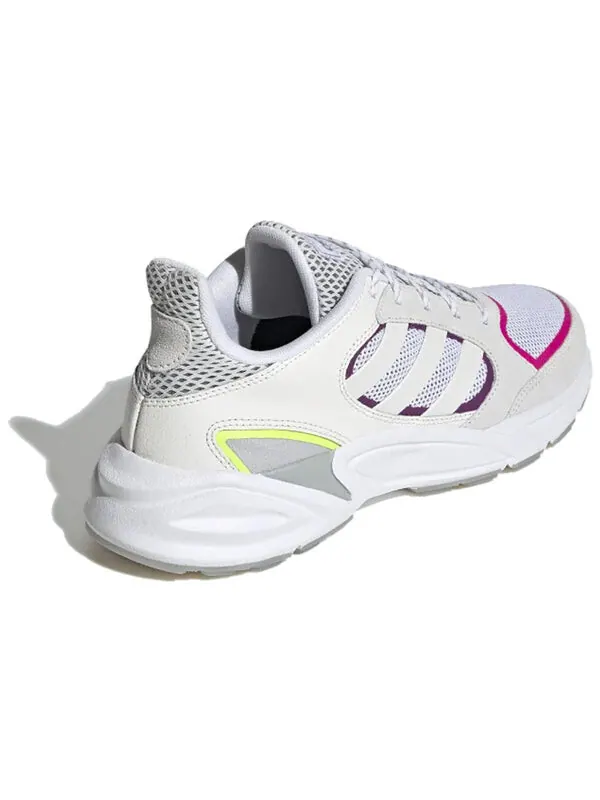 Кроссовки 90-х годов valasion Adidas — изображение 3 из 4, белый