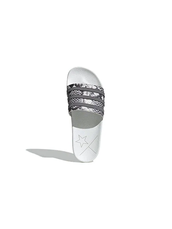 Тапочки adilette 'snakeskin' Adidas — изображение 3 из 4, белый