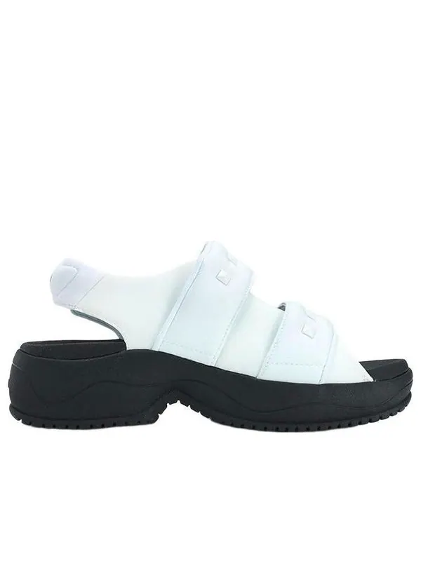 Сандалии puff sandals 'white black' Fila — изображение 1 из 3, белый/черный