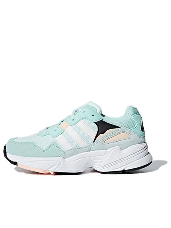 Кроссовки yung 96 j Adidas — изображение 1 из 4, светлый синий/белый