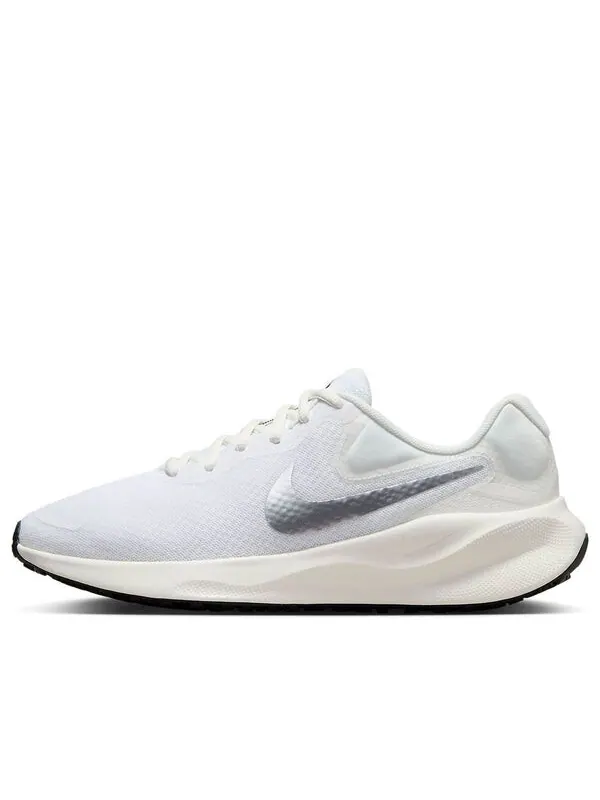 Революция кроссовок 7 Nike — изображение 1 из 4, белый