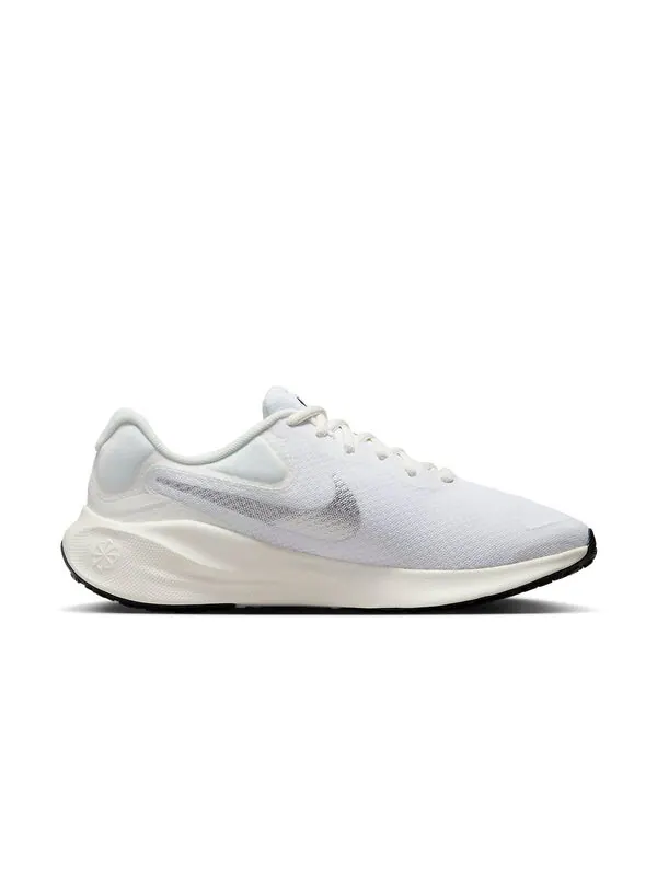 Революция кроссовок 7 Nike — изображение 2 из 4, белый