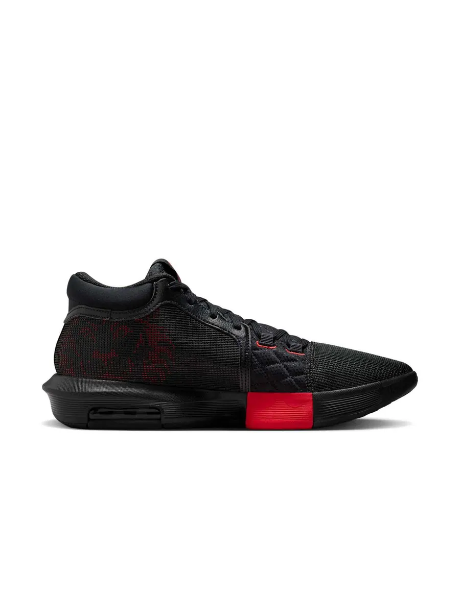 Кроссовки Nike LeBron Witness 8 EP 'Black University Red' — изображение 2 из 6, черный