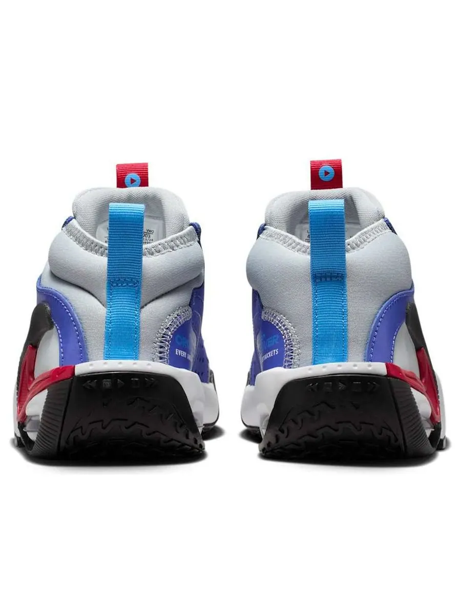Кроссовки (GS) Nike Air Zoom Crossover 2 'Wolf Grey Black University Blue Gym Red' — изображение 5 из 6, серый