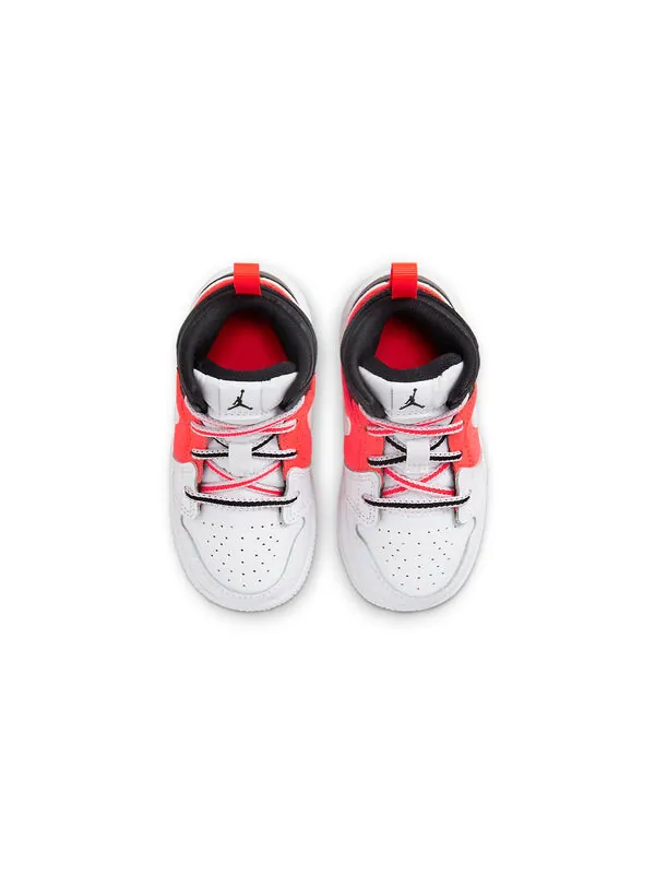 Кроссовки 1 средний размер Air Jordan — изображение 4 из 4, черный//белый