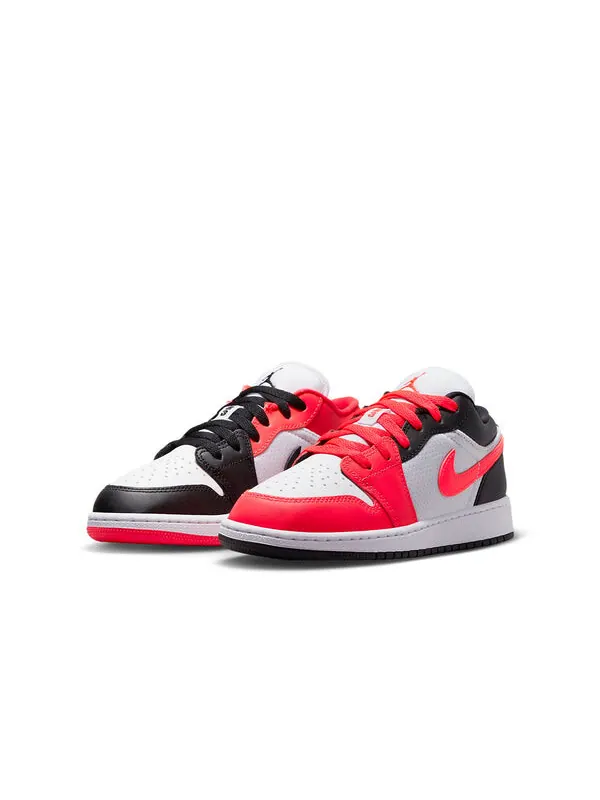 Кроссовки 1 low se Air Jordan — изображение 3 из 4, белый/черный
