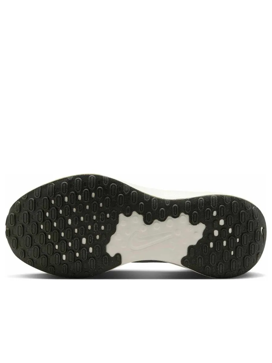 Кроссовки Nike Revolution 7 Wide 'Light Silver White' — изображение 6 из 6, серый