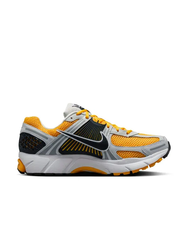 Кроссовки air zoom vomero 5 'university gold' Nike — изображение 2 из 4