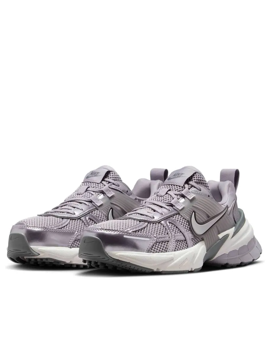 Кроссовки (WMNS) Nike V2K Run 'Cement Grey' — изображение 3 из 6, серый