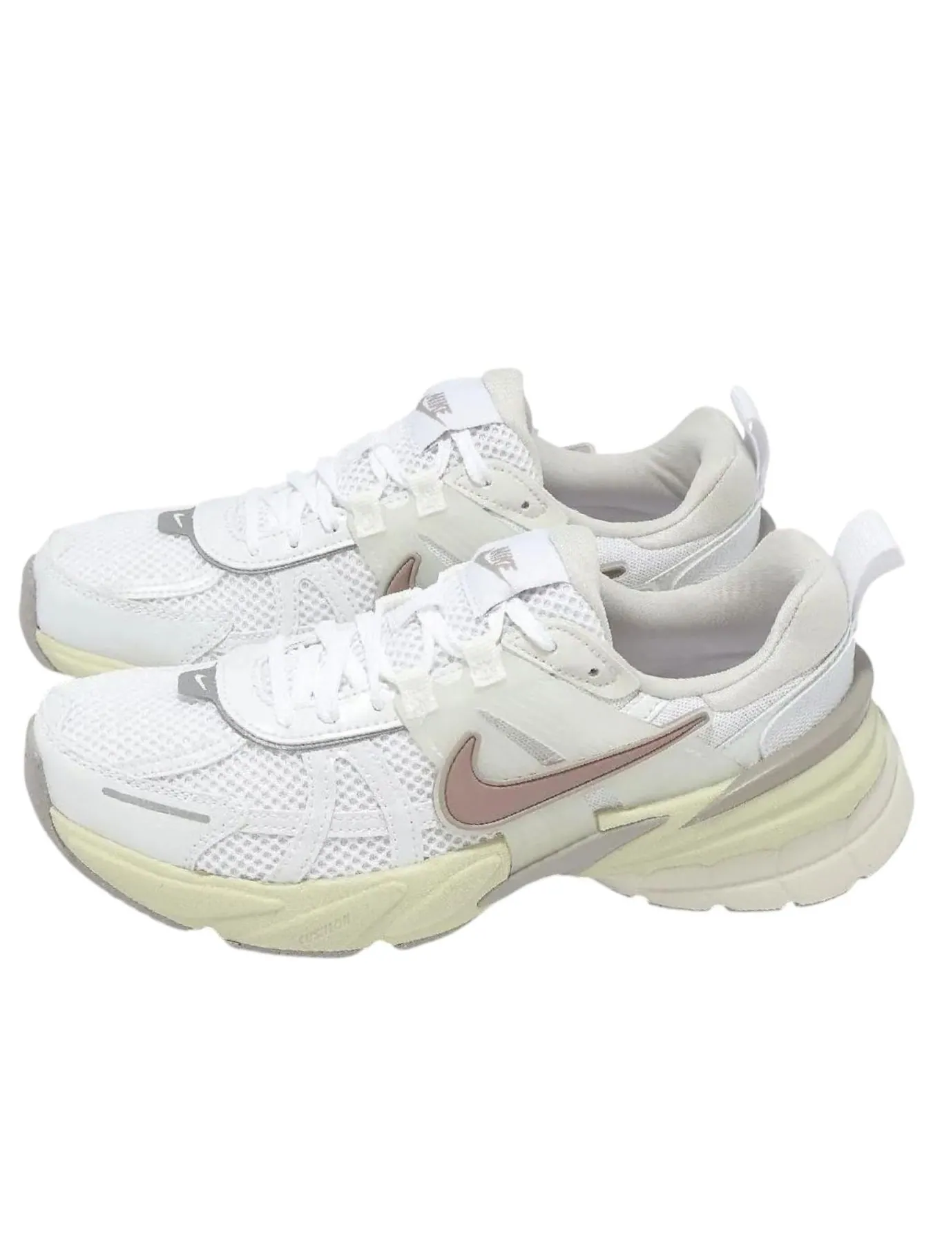 Кроссовки (WMNS) Nike V2K Run 'White Pink' — изображение 2 из 4, белый