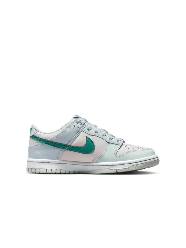 Кроссовки данк лоу Nike — изображение 2 из 4