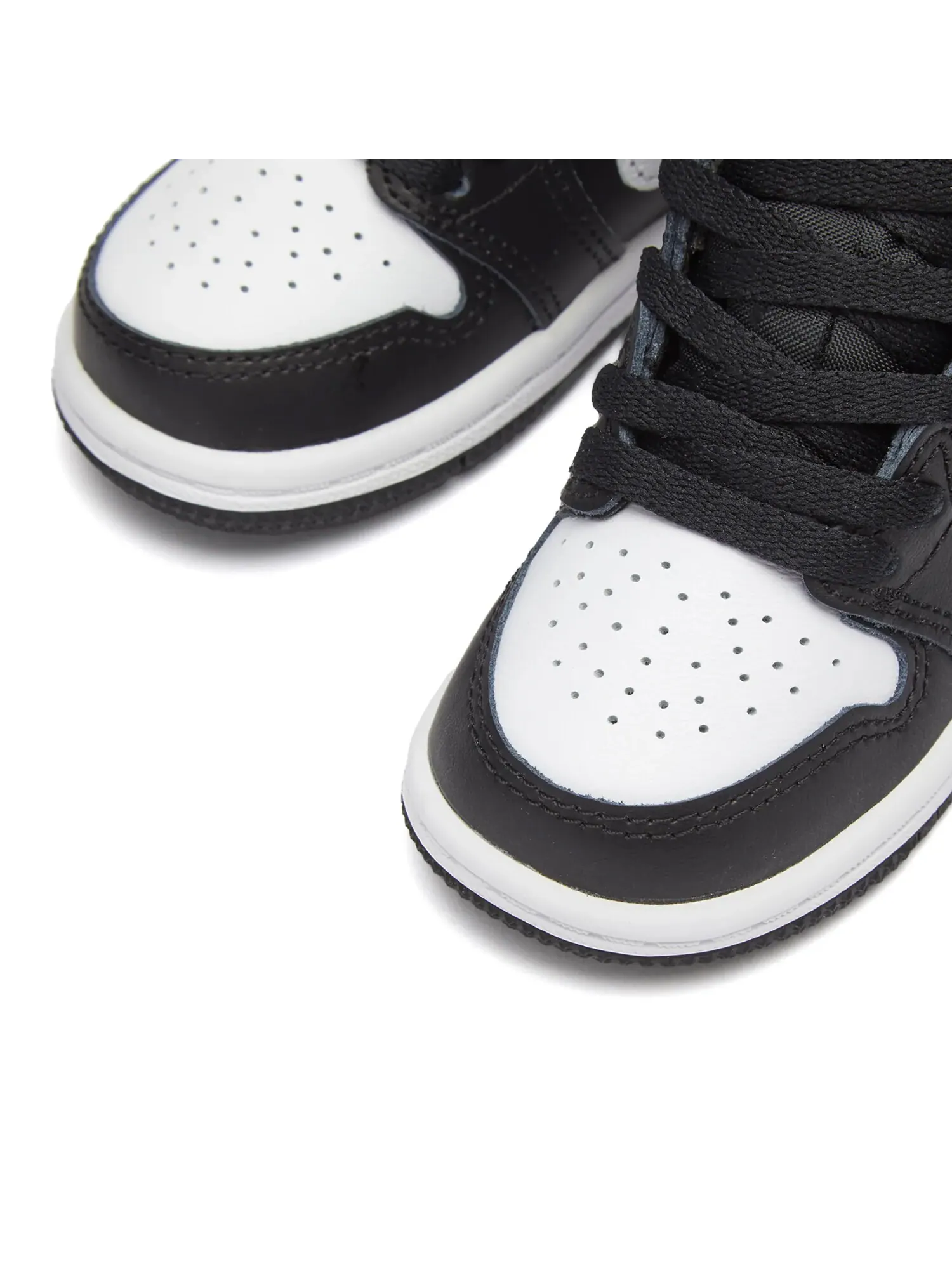 Кроссовки для малышей Air Jordan 1 Retro High OG TD — изображение 5 из 5, черный белый