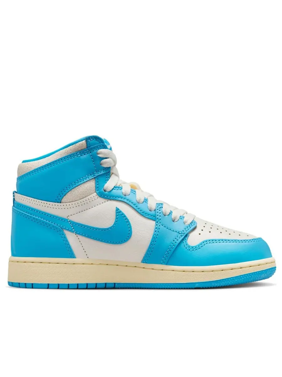 Кроссовки (GS) Air Jordan 1 Retro High OG 'UNC Reimagined' — изображение 2 из 6, синий