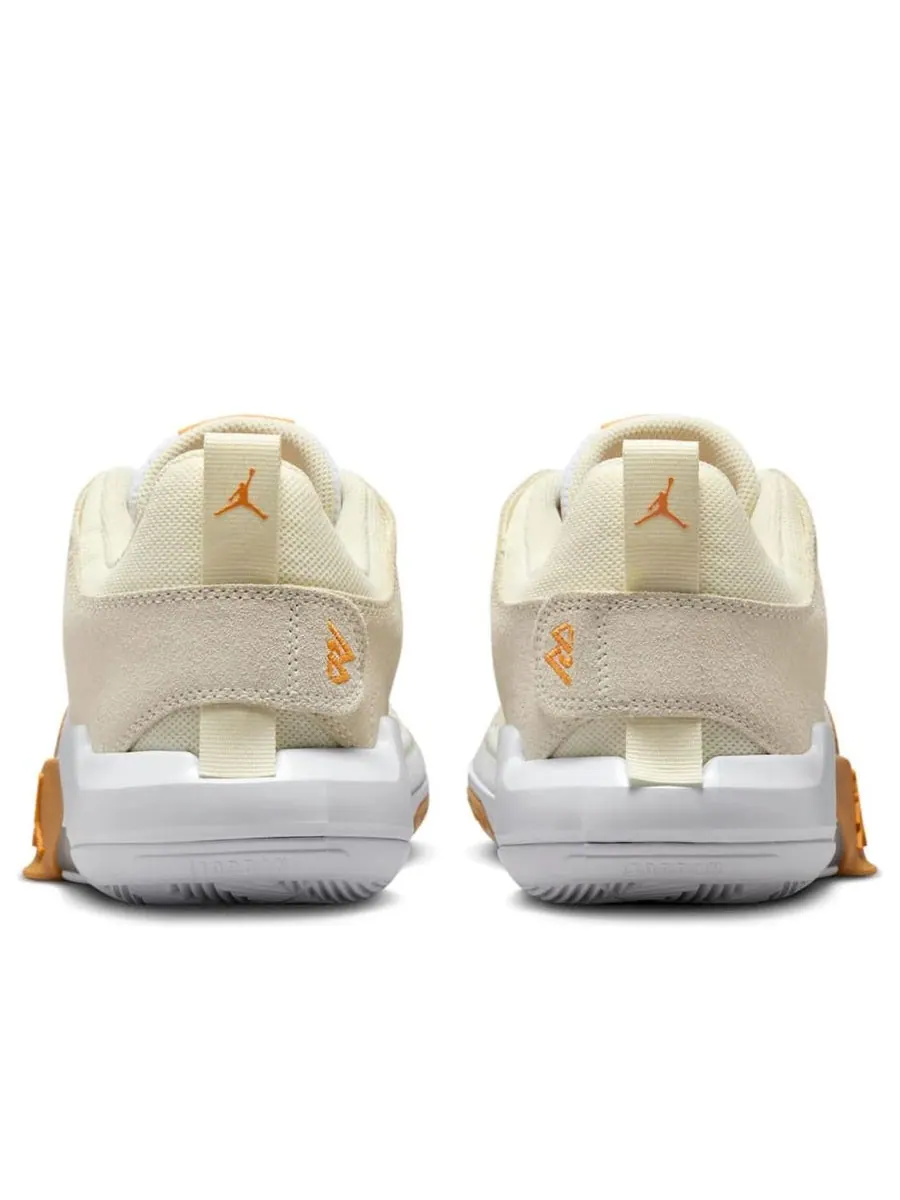 Кроссовки Air Jordan One Take 5 PF 'White Coconut Milk Gum Light Brown' — изображение 5 из 6, белый