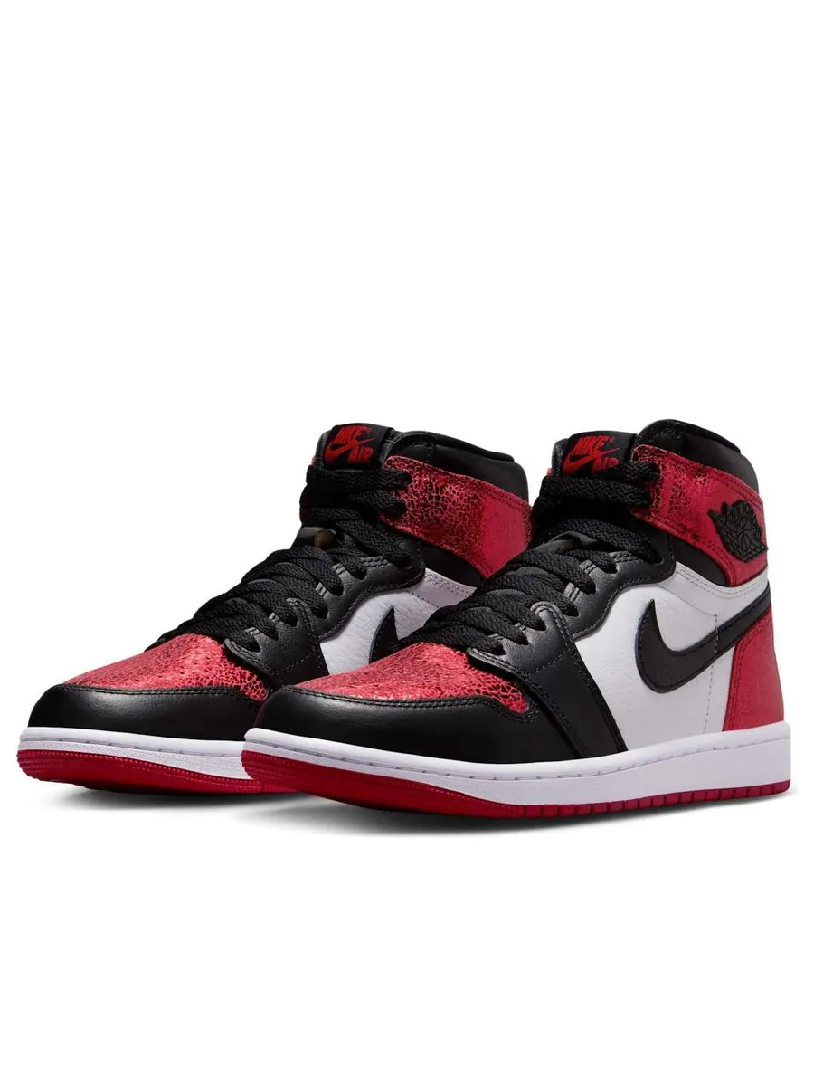 Кроссовки (WMNS) Air Jordan 1 High OG 'Varsity Red' — изображение 3 из 6, красный