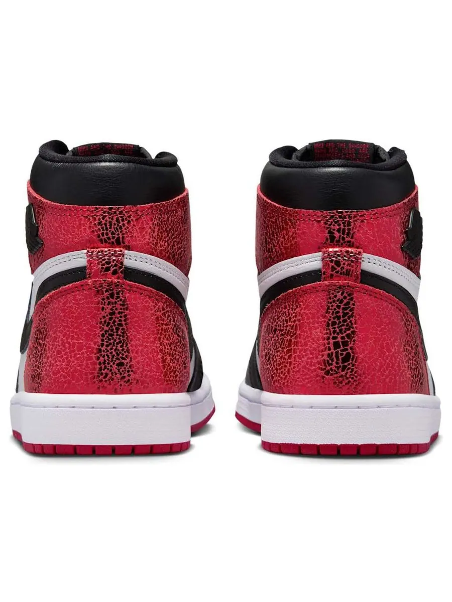 Кроссовки (WMNS) Air Jordan 1 High OG 'Varsity Red' — изображение 5 из 6, красный