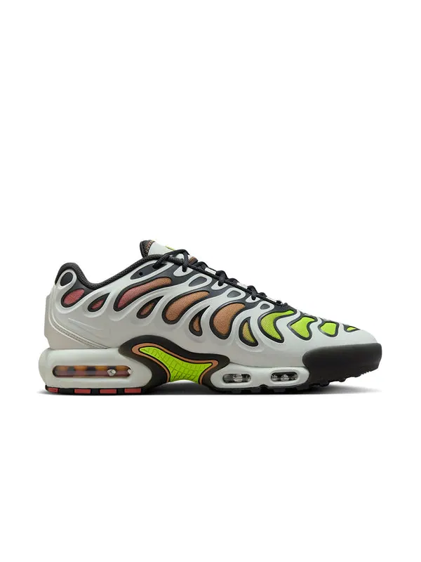 Кроссовки air max plus drift 'light silver barely volt' Nike — изображение 2 из 4, светлый серебристый