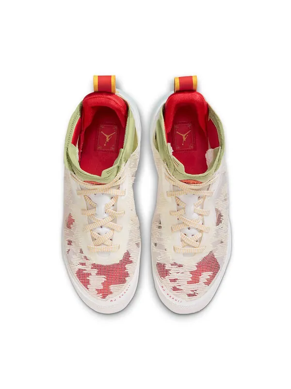 Кроссовки 37 пф Air Jordan — изображение 2 из 4, кремовый/красный/зеленый