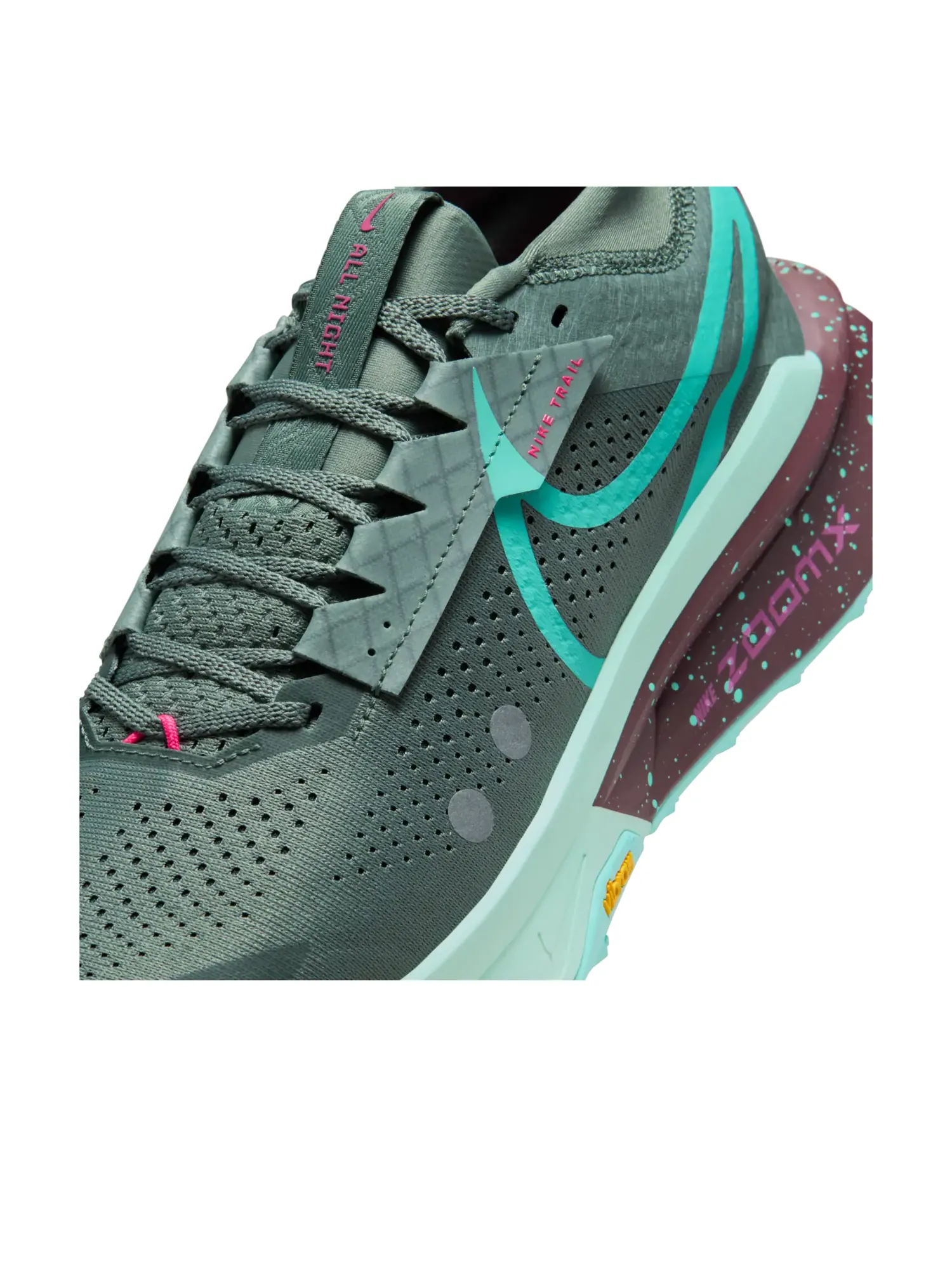 Кроссовки Nike ZoomX Zegama 2 'Clay Green Mint Foam Burgundy' — изображение 5 из 7, зеленый