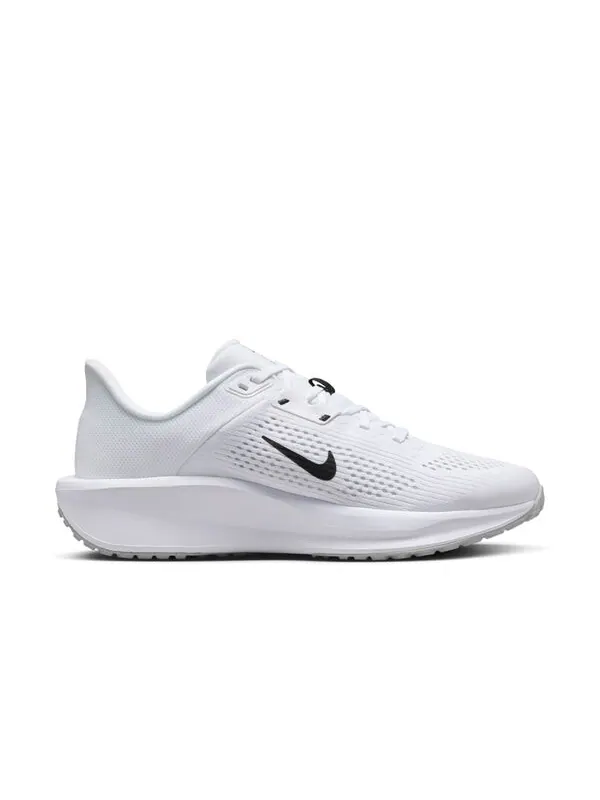 Кроссовки квест 6 Nike — изображение 2 из 4, белый/черный