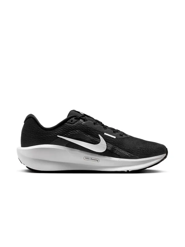 Кроссовки дауншифтер 13 Nike — изображение 2 из 4, черный/белый