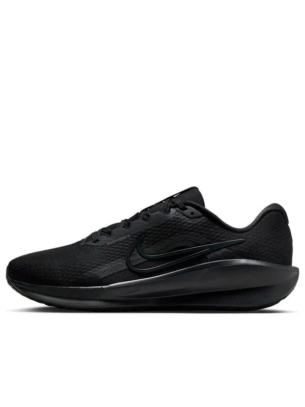 Кроссовки дауншифтер 13 Nike — изображение 1 из 4, черный