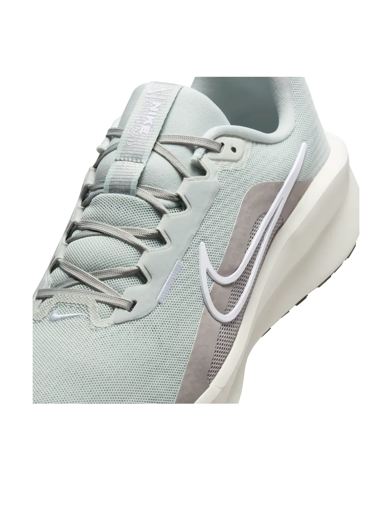 Мужские кроссовки для бега с шнуровкой Nike Downshifter — изображение 6 из 7, серый