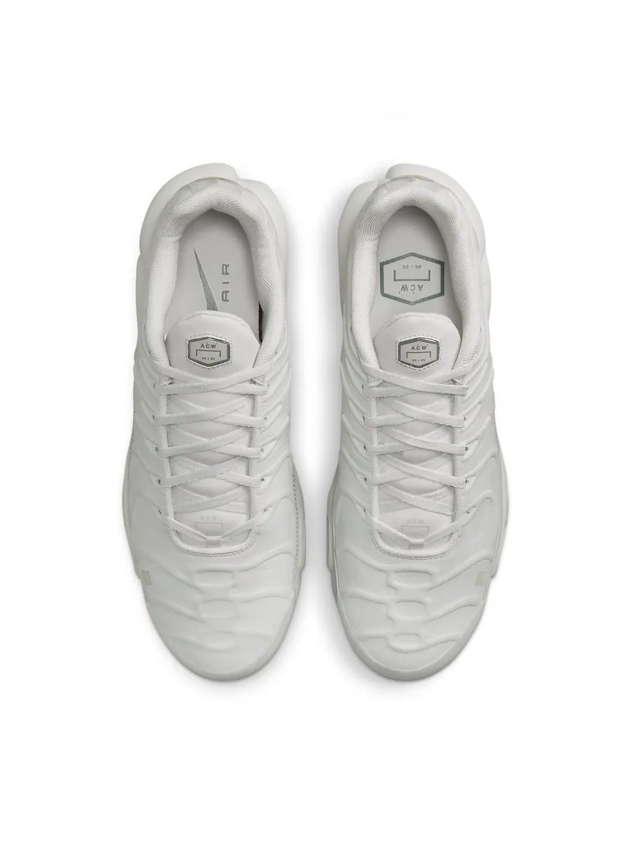 Кроссовки Nike Air Max Plus x A-Cold-Wall* 'Platinum Tint' — изображение 3 из 5, белый