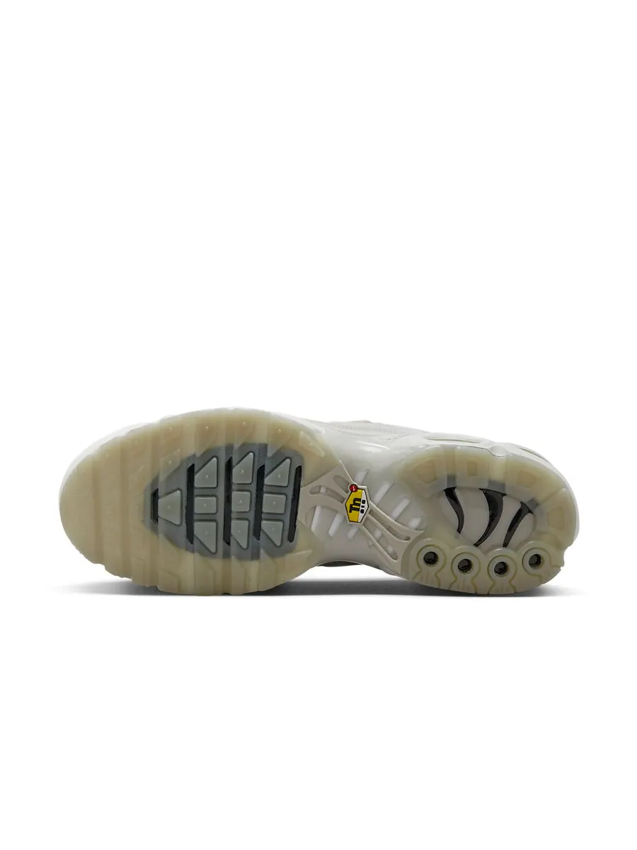 Кроссовки Nike Air Max Plus x A-Cold-Wall* 'Platinum Tint' — изображение 5 из 5, белый