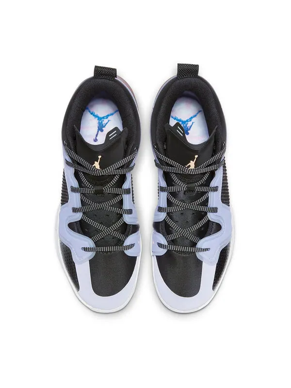 Кроссовки 37 донгдан Air Jordan — изображение 4 из 4, черный