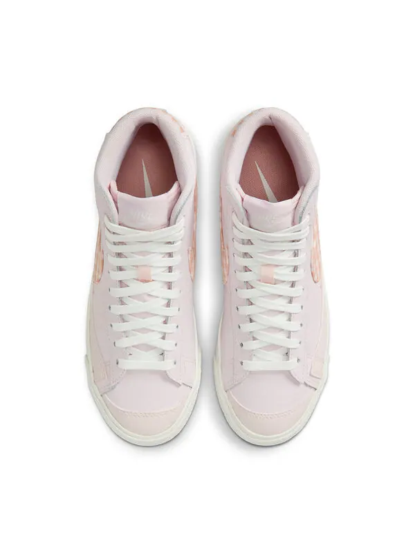 Кроссовки blazer mid '77 'barbie pink plaid' Nike — изображение 3 из 4, белый/розовый