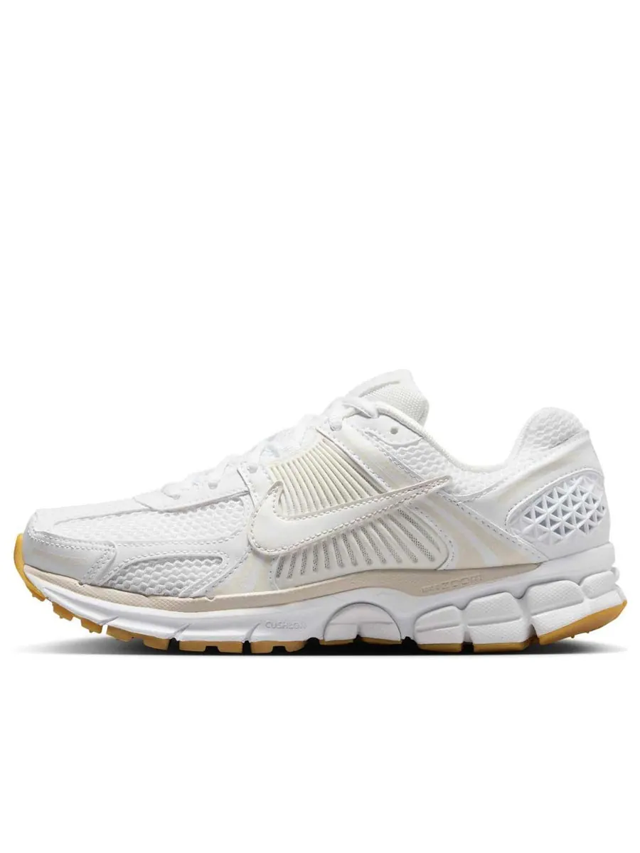 Кроссовки (WMNS) Nike Air Zoom Vomero 5 'White Phantom Gum' — изображение 1 из 6, белый