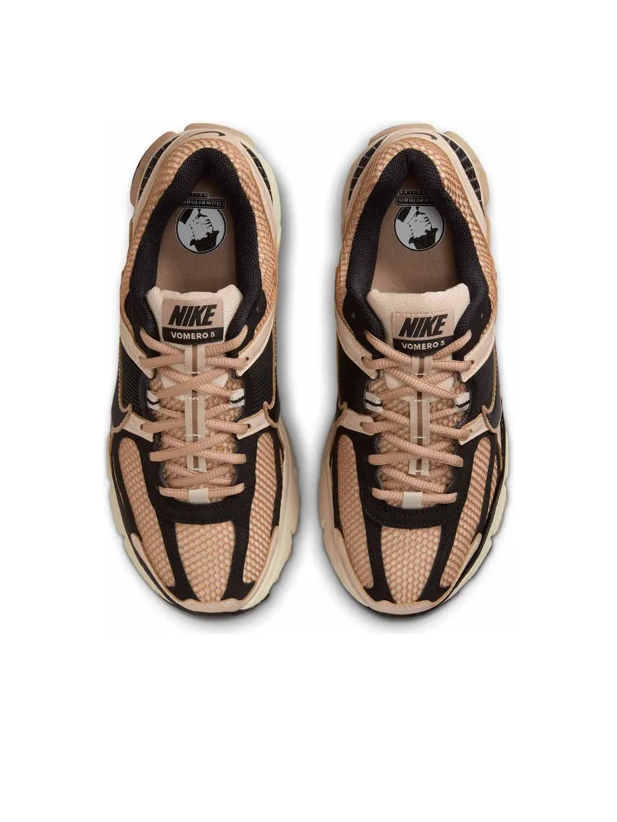 Кроссовки (WMNS) Nike Air Zoom Vomero 5 'Sanddrift' — изображение 3 из 5, бежевый