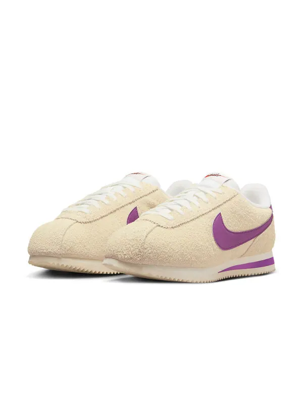 Кроссовки Кортес Nike — изображение 3 из 4, бежевый/фиолетовый
