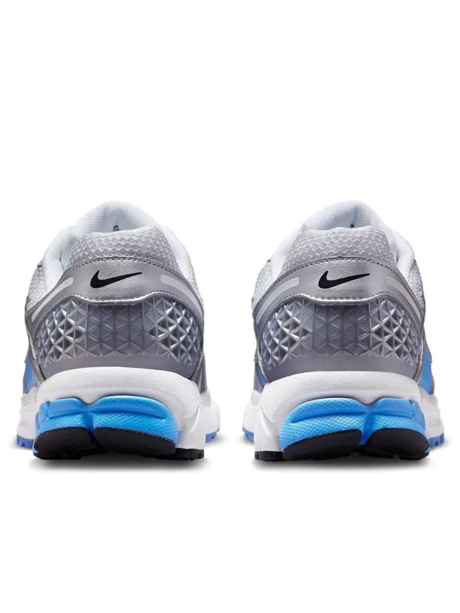 Кроссовки Nike Air Zoom Vomero 5 'Pure Platinum University Blue' — изображение 5 из 6, серый