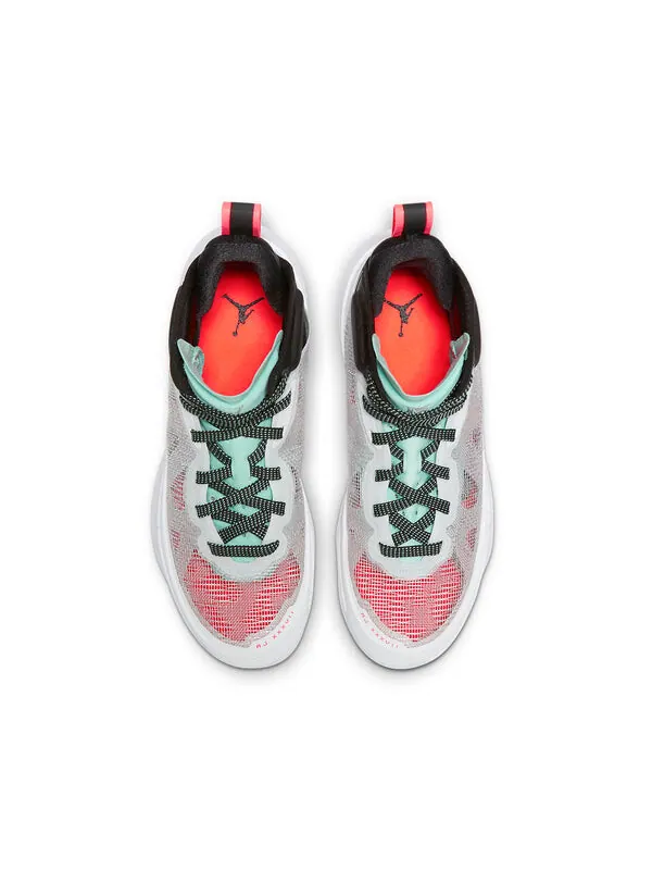 Кроссовки 37 низкие го пф Air Jordan — изображение 3 из 4