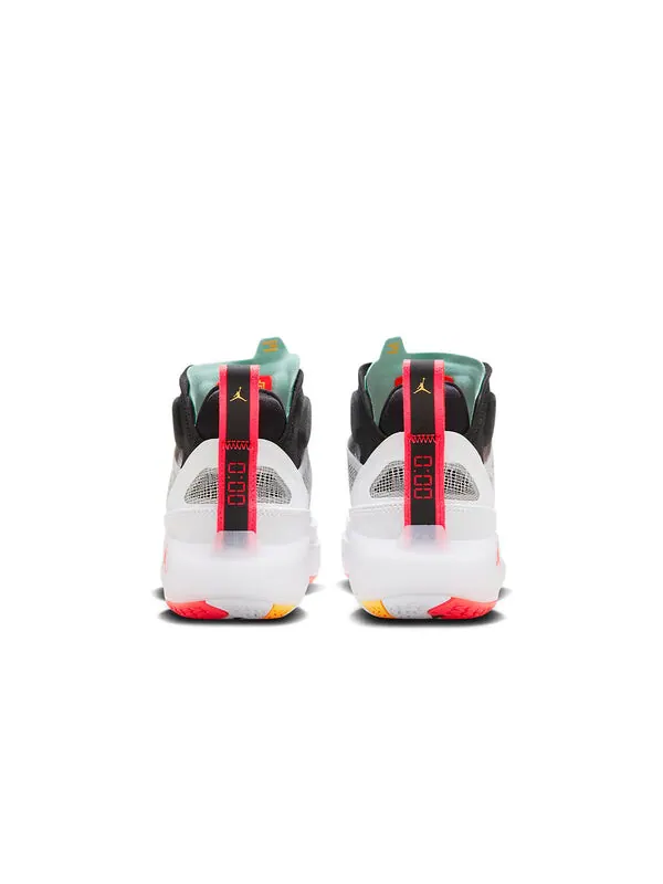 Кроссовки 37 низкие го пф Air Jordan — изображение 4 из 4