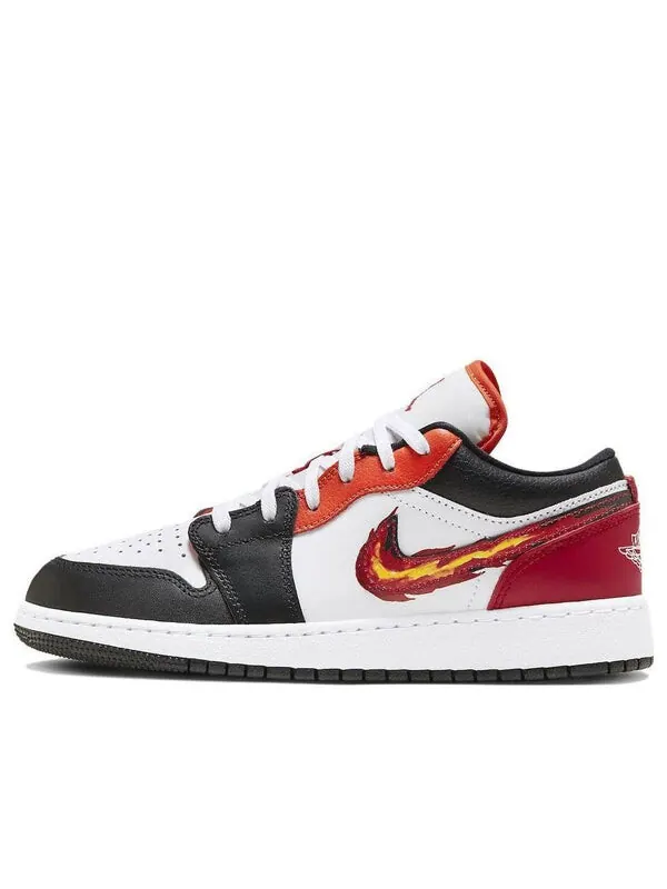 Кроссовки (GS) Air Jordan 1 Low 'Flaming Swoosh - Gym Red' — изображение 1 из 4