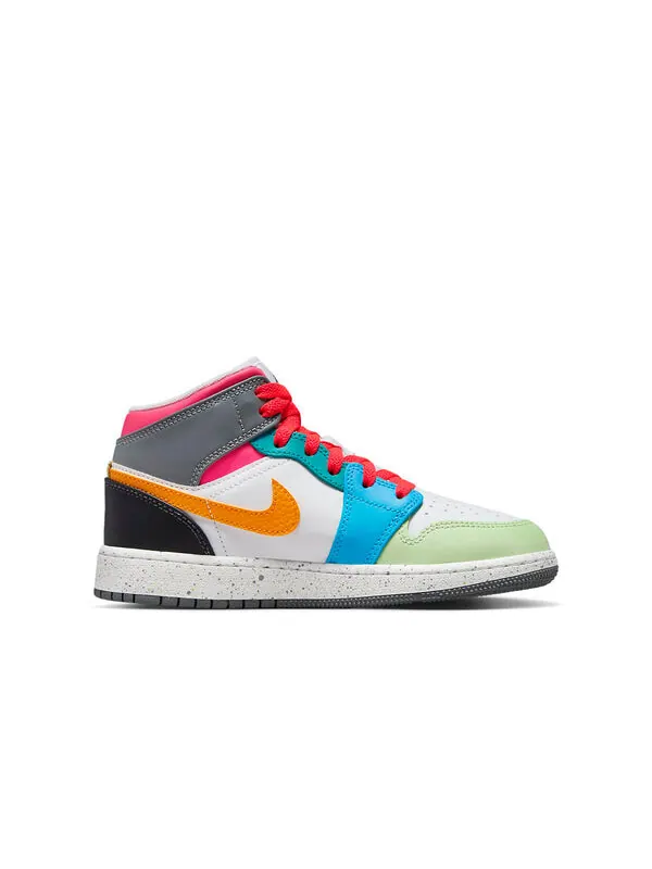 Кроссовки 1 средние Air Jordan — изображение 2 из 4, черный