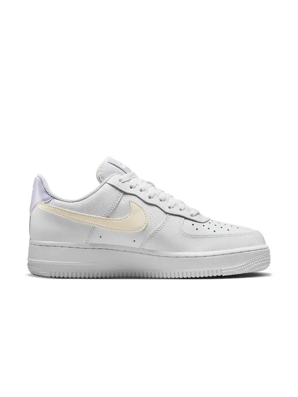 Кроссовки air force 1 '07 'coconut milk oxygen purple' Nike — изображение 2 из 4, белый/фиолетовый