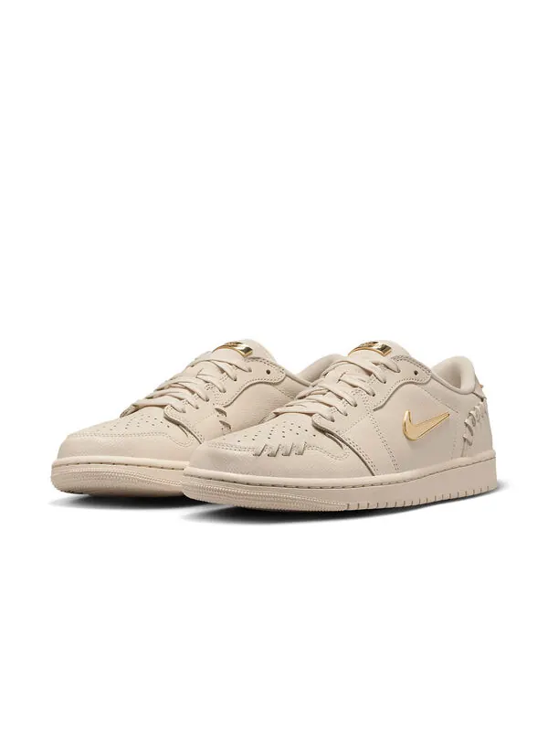 Кроссовки 1 низкие Air Jordan — изображение 2 из 4